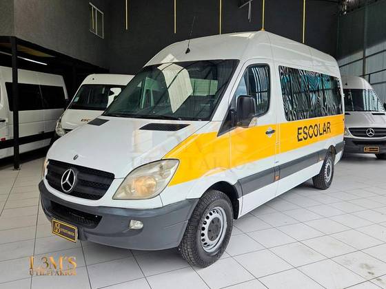 MERCEDES-BENZ SPRINTER 2.2 311 CDI FURGÃO STREET 14 16V BI-TURBO DIESEL MANUAL